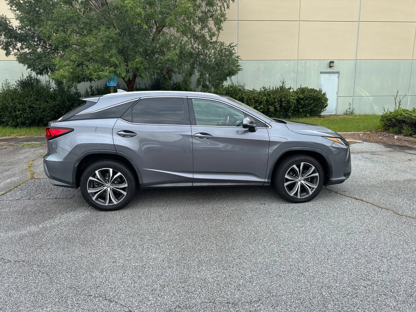 Used 2016 Lexus RX 350 FWD w/ Premium Package image 5