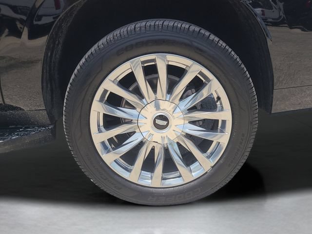 Used 2023 Cadillac Escalade ESV Premium Luxury AWD/4WD image 10