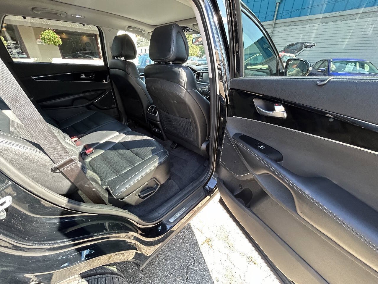 Used 2016 Kia Sorento SX AWD/4WD image 8
