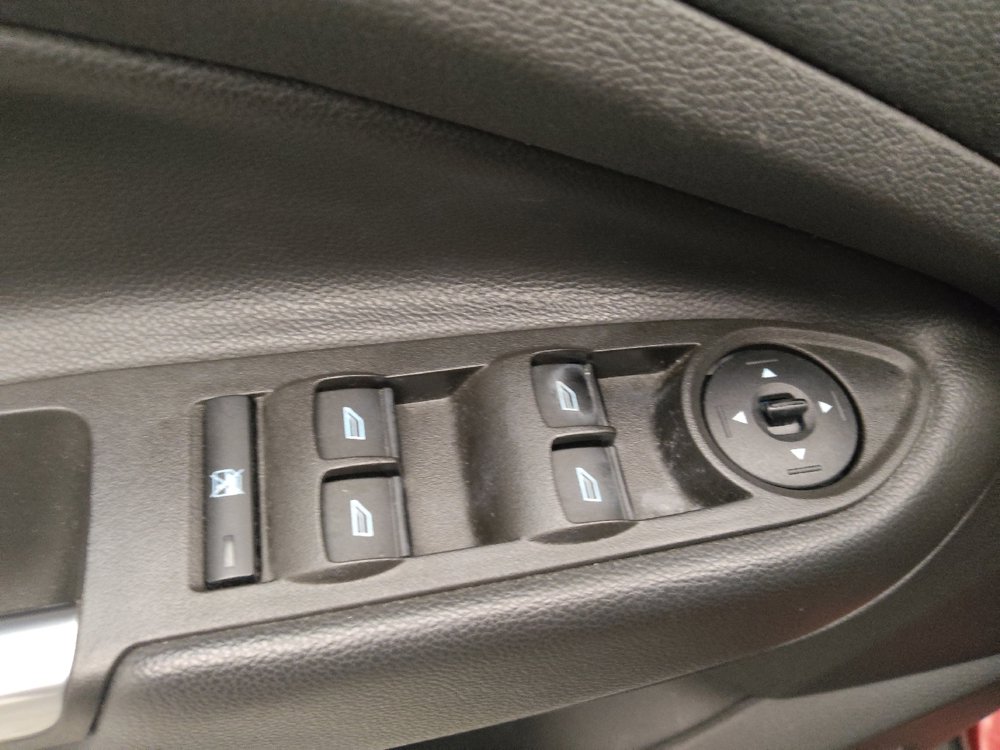 Used 2014 Ford Escape SE FWD image 27