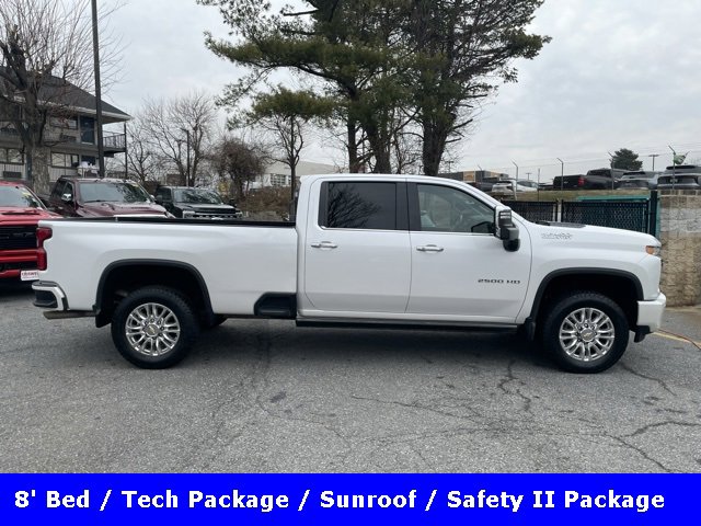 Used 2022 Chevrolet Silverado 2500 High Country w/ Technology Package image 8