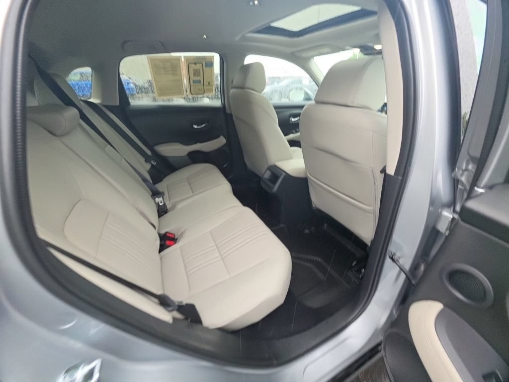 Used 2025 Honda HR-V EX-L image 30