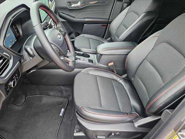New 2026 Ford Escape ST-Line w/ Tech Pack #1 image 4
