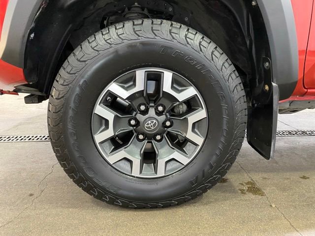 Certified 2018 Toyota Tacoma TRD Off-Road w/ Technology Package image 21