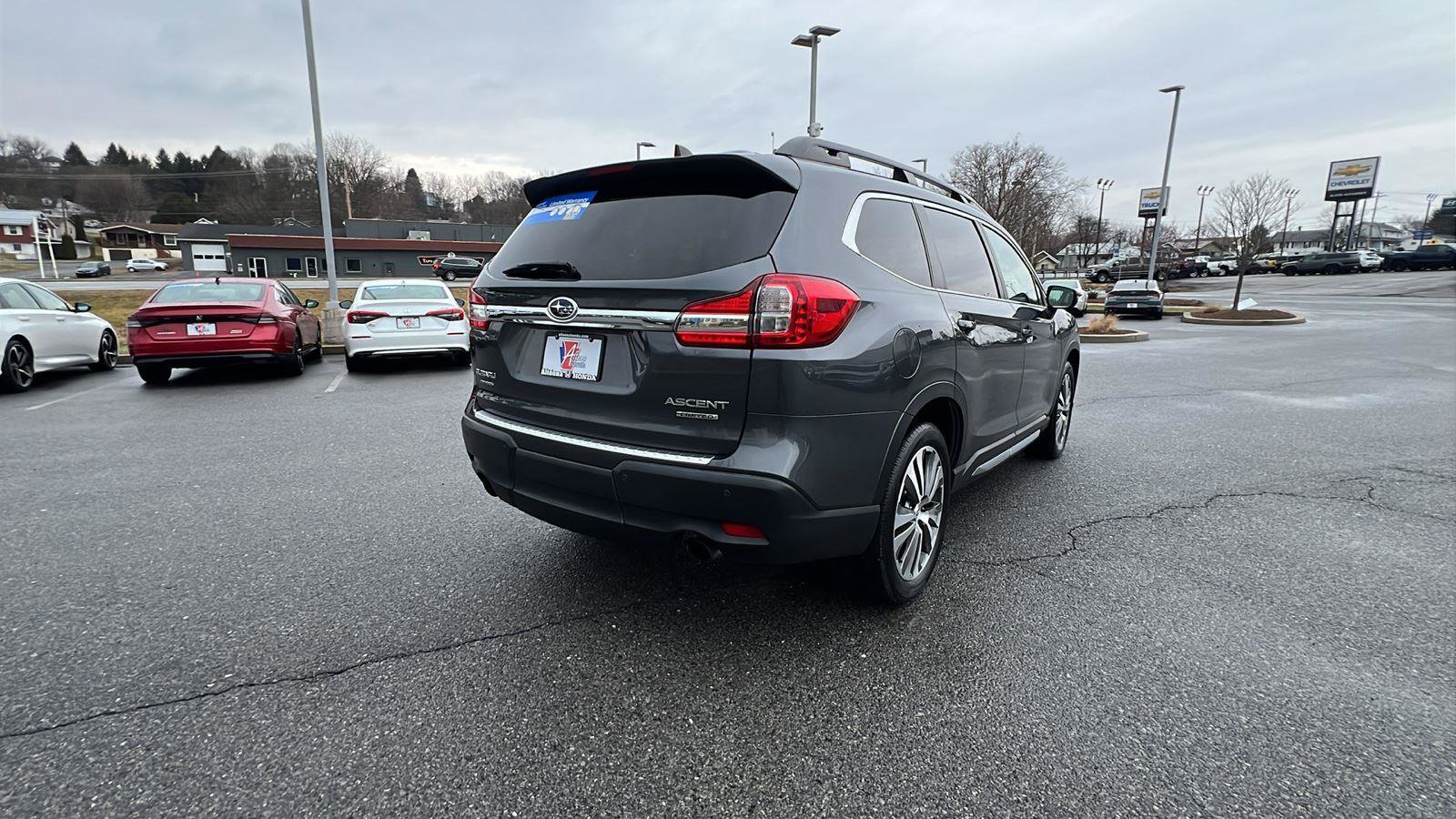 Used 2021 Subaru Ascent Limited w/ Popular Package #4 image 4