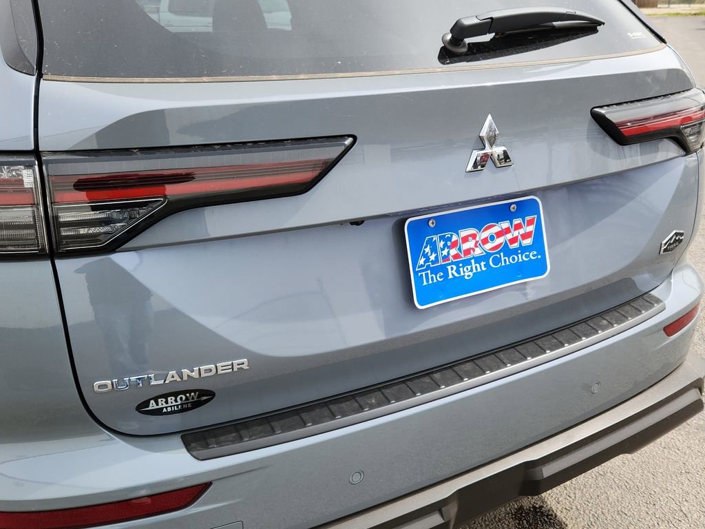 New 2026 Mitsubishi Outlander Trail Edition image 19