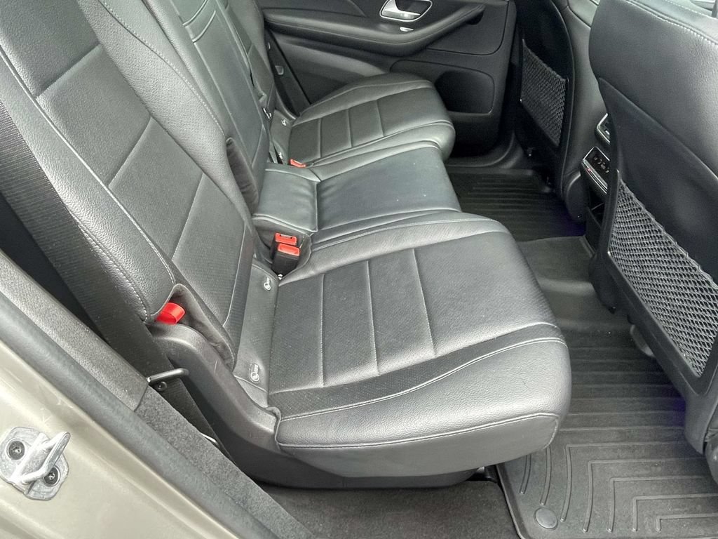 Used 2021 Mercedes-Benz GLS 450 4MATIC image 19