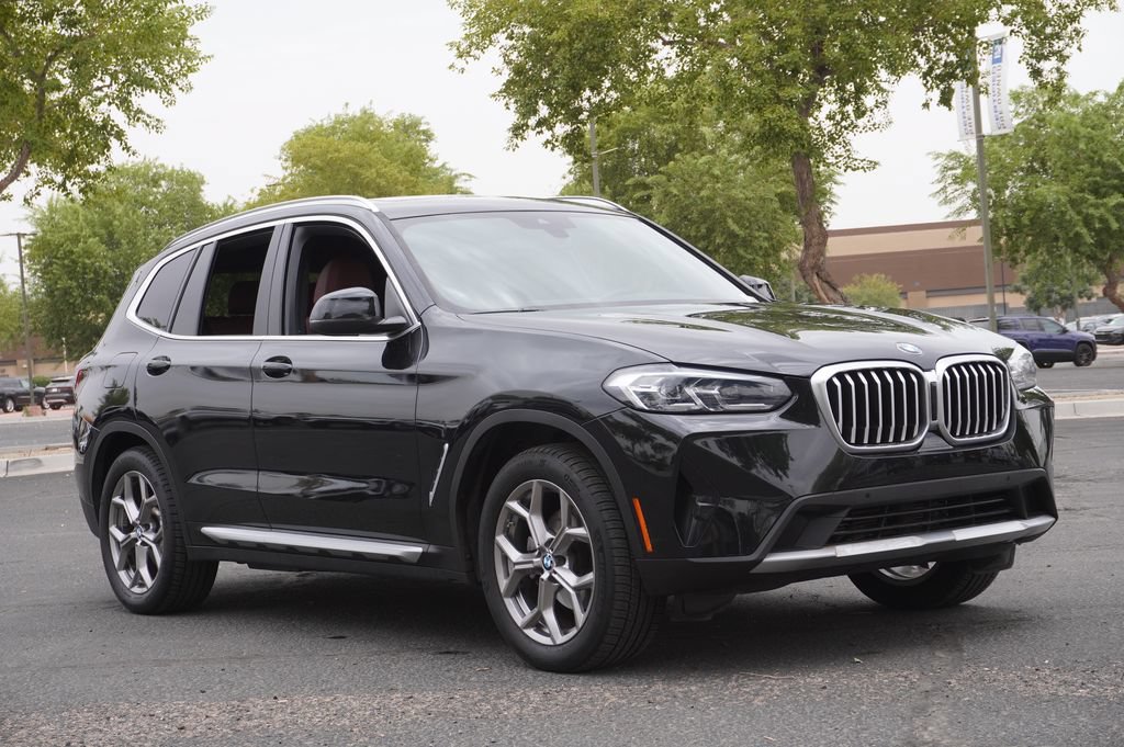 Used 2022 BMW X3 xDrive30i w/ Premium Package 2 (ZPA) AWD/4WD image 5