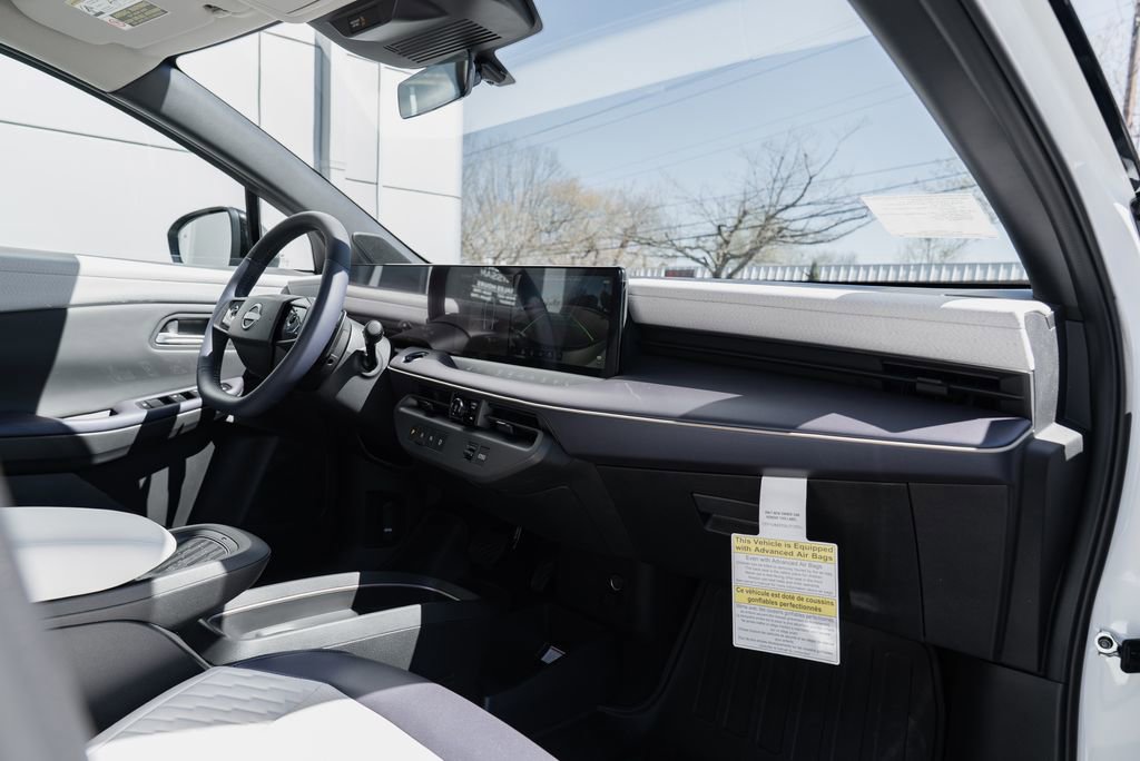 New 2026 Nissan Leaf Platinum+ w/ Cargo Package (Platinum+) image 29