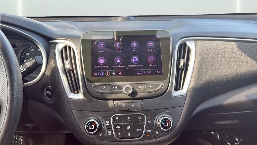 Used 2023 Chevrolet Malibu LT FWD image 18
