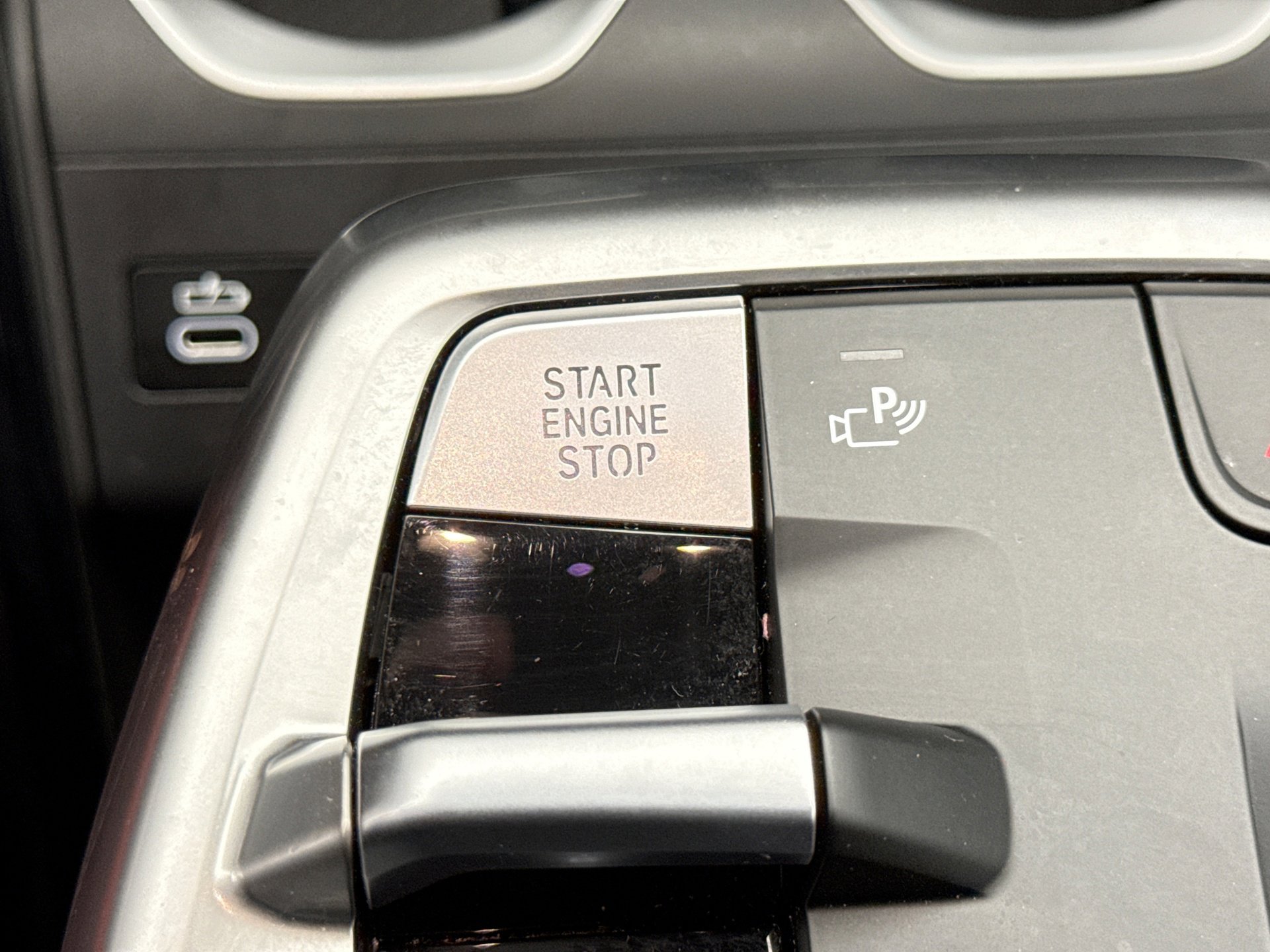 Used 2025 BMW X2 M35i w/ Premium Package image 22