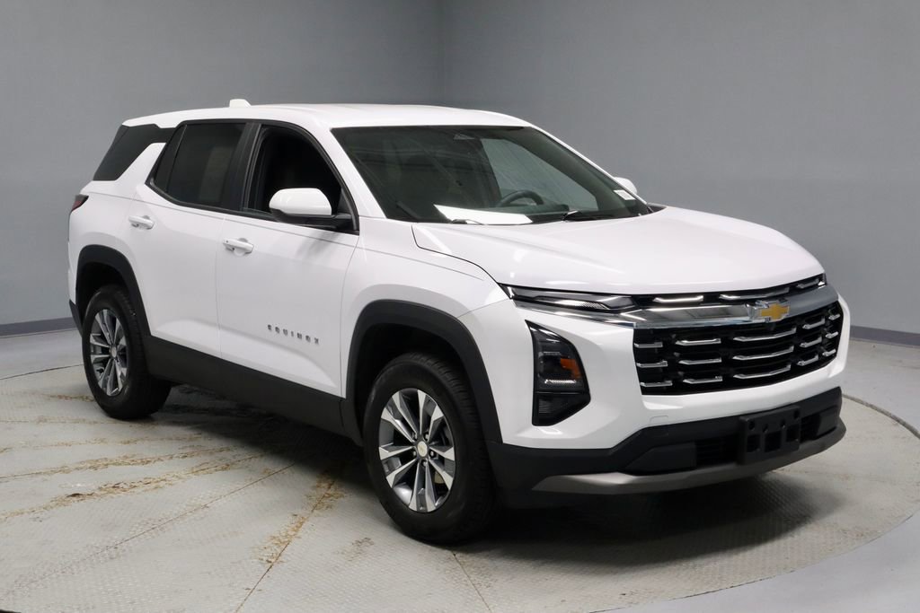 Used 2025 Chevrolet Equinox LT AWD/4WD image 1