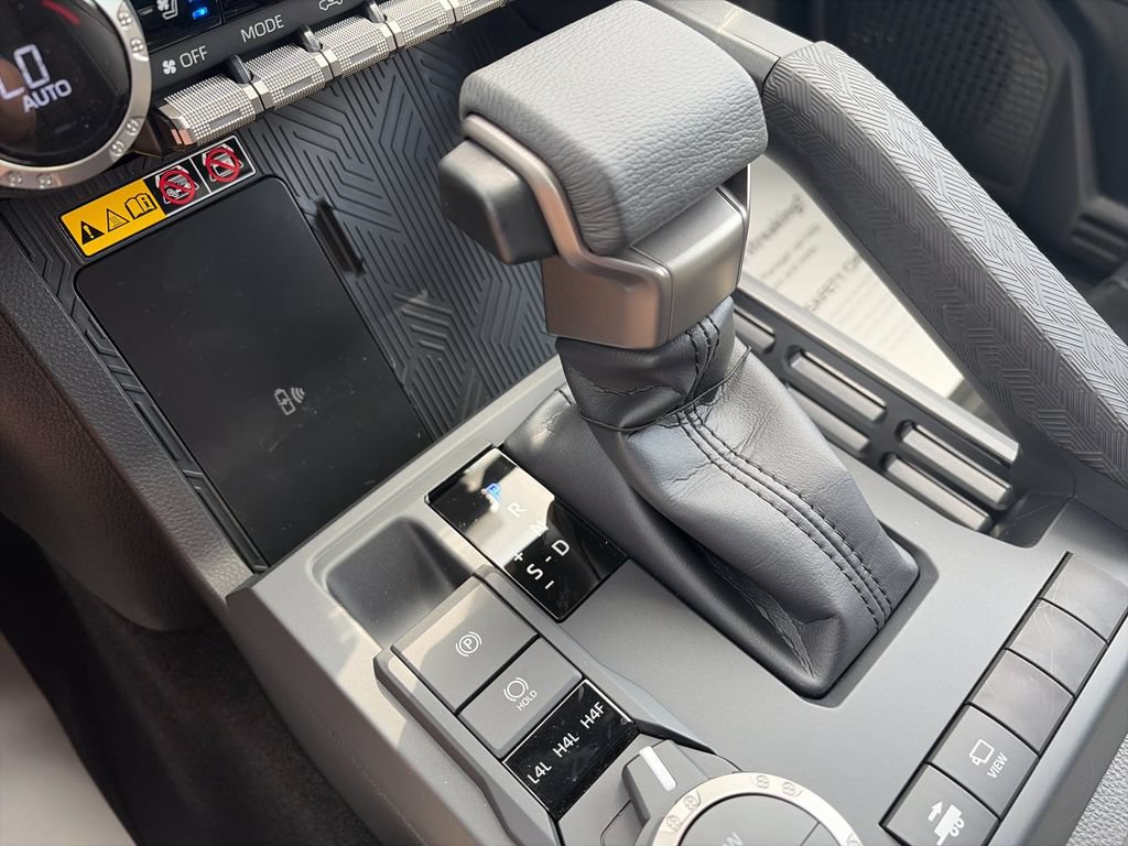 New 2026 Toyota Tacoma Limited AWD/4WD image 23