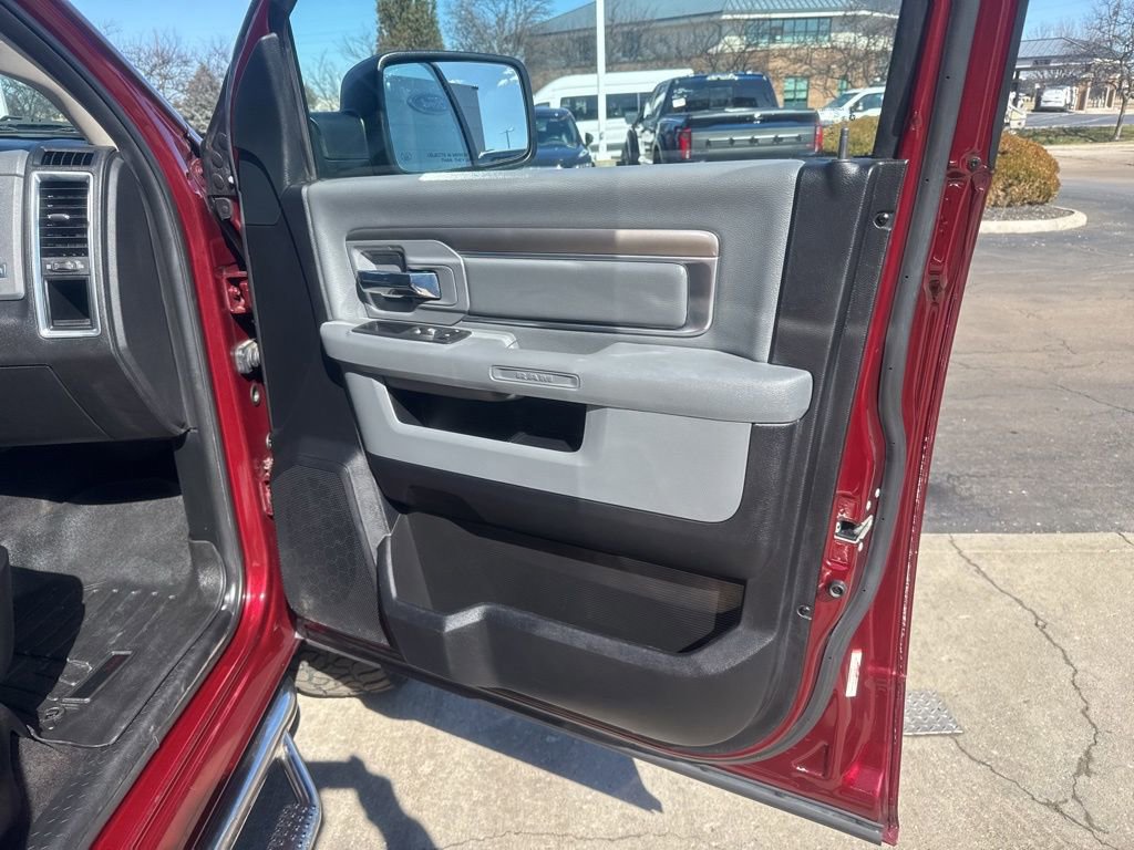 Used 2017 RAM 1500 Big Horn image 35