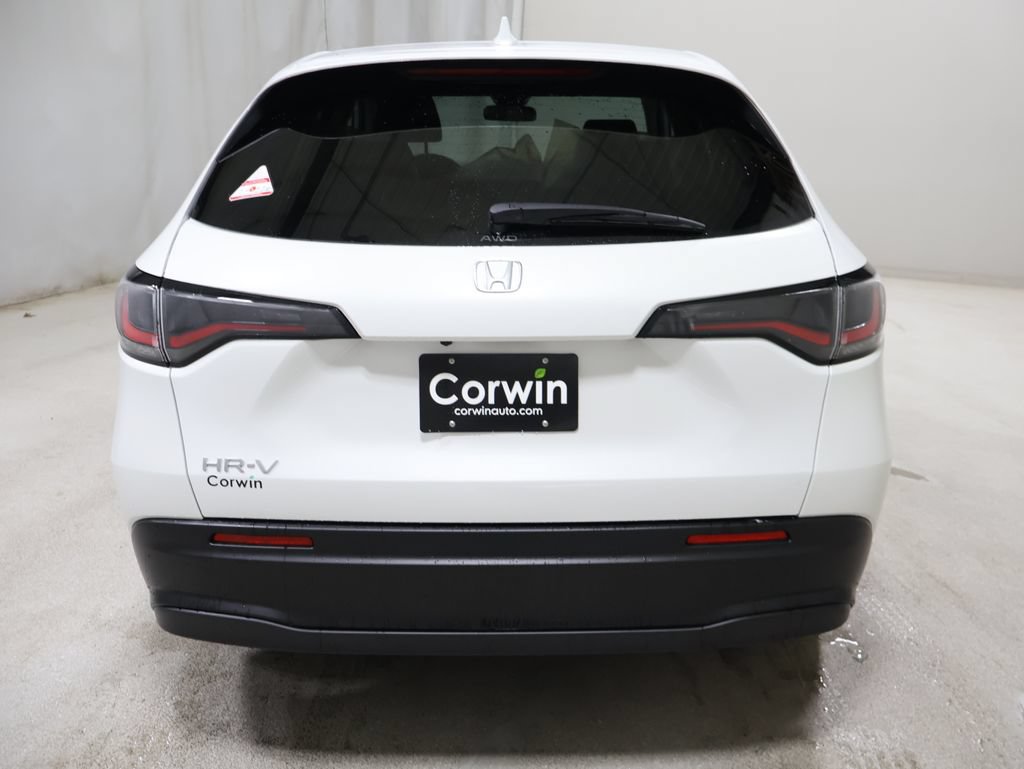 New 2027 Honda HR-V LX image 5