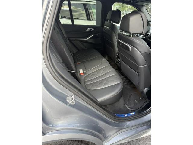 Used 2026 BMW X5 xDrive40i w/ M Sport Package AWD/4WD image 7