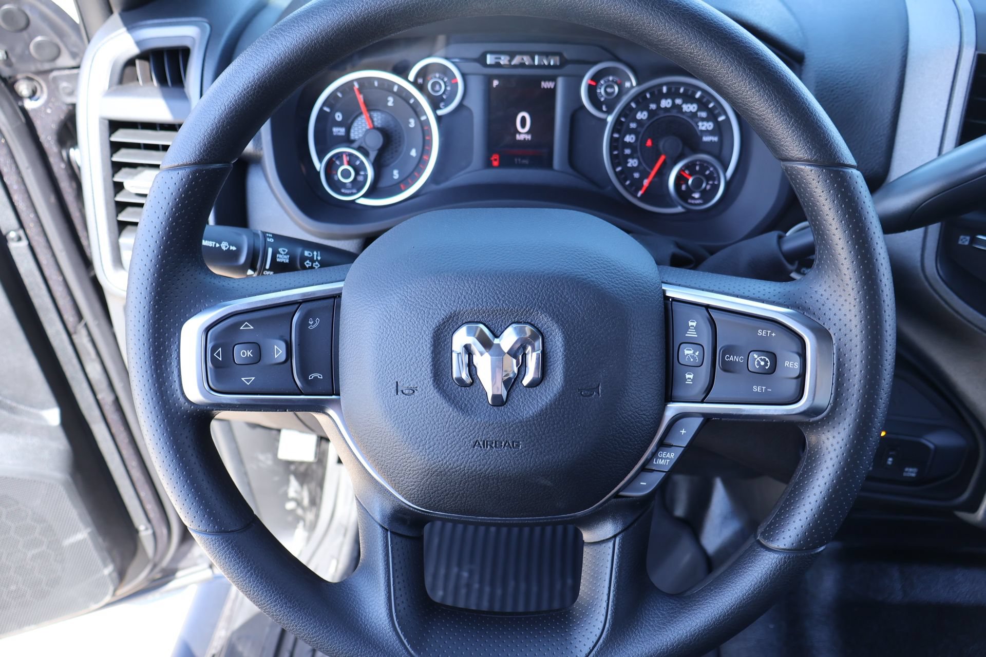 New 2027 RAM 3500 Tradesman AWD/4WD image 3