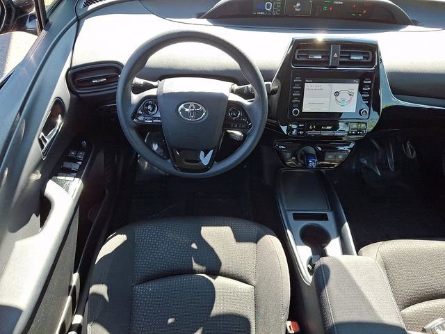 Used 2020 Toyota Prius LE AWD/4WD image 12