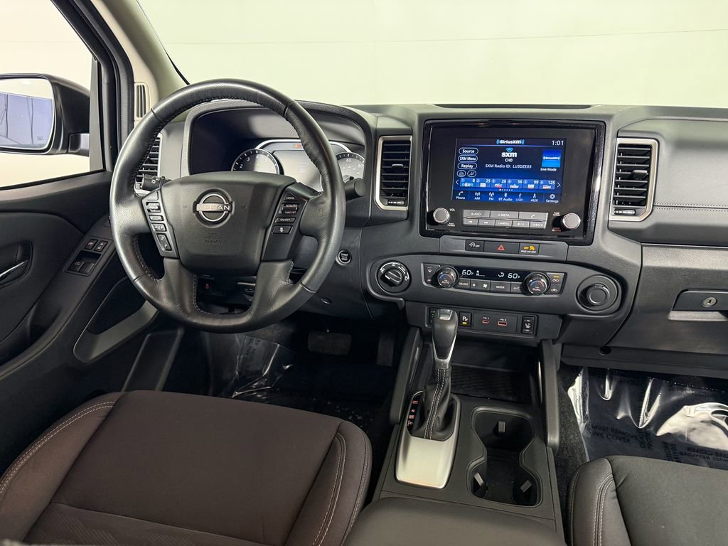 Certified 2024 Nissan Frontier SV w/ SV Convenience Package image 16