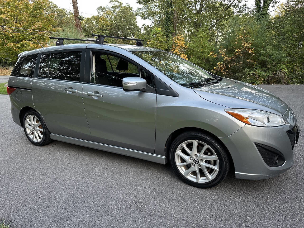 Used 2013 MAZDA MAZDA5 Touring image 8