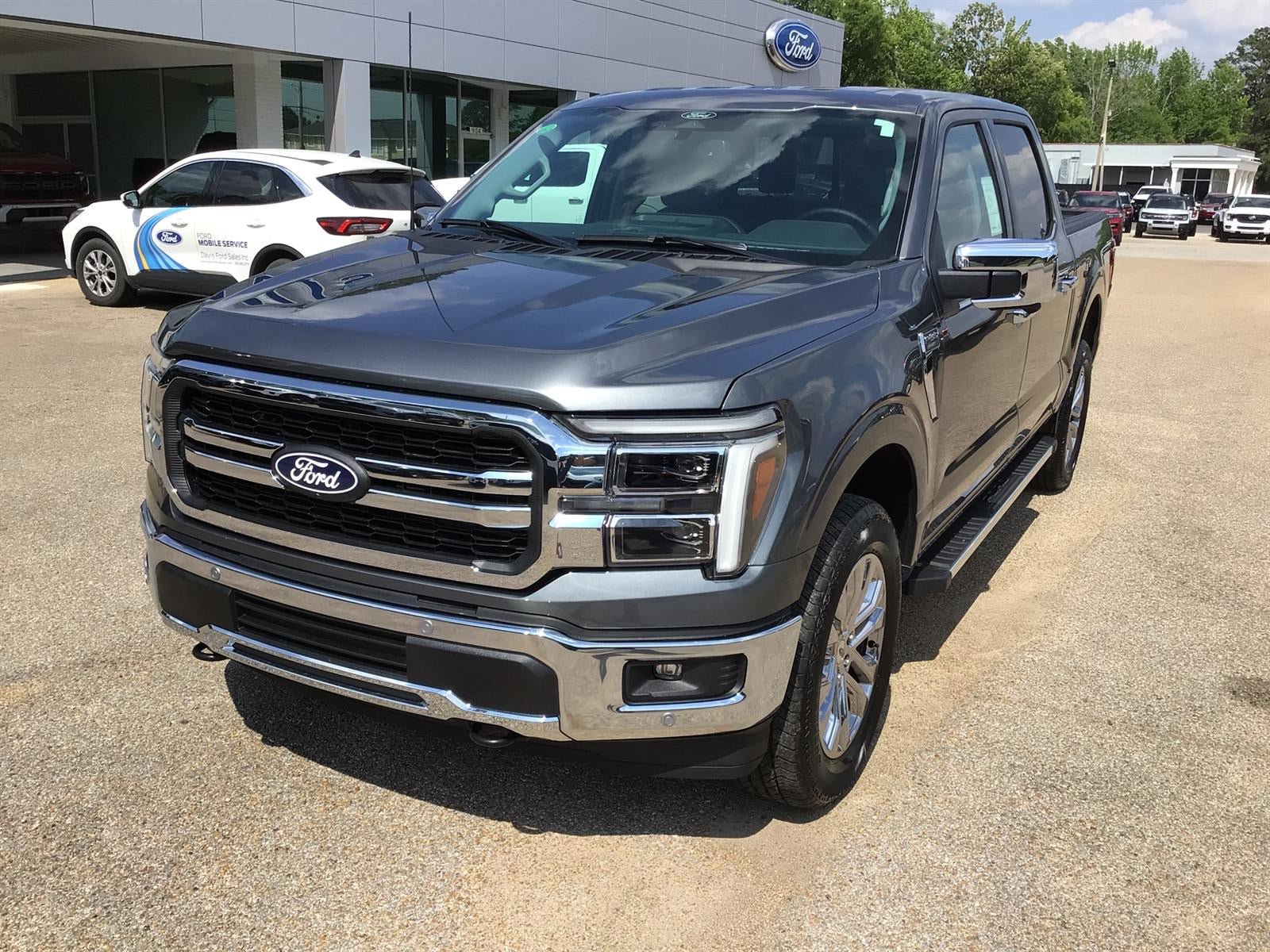 New 2026 Ford F150 Lariat w/ Equipment Group 501A Mid AWD/4WD image 5