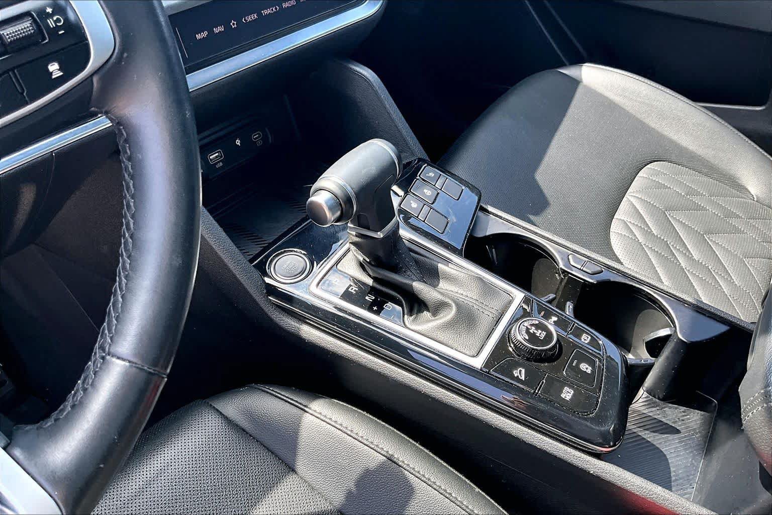 Certified 2024 Kia Sportage X-Pro AWD/4WD image 15