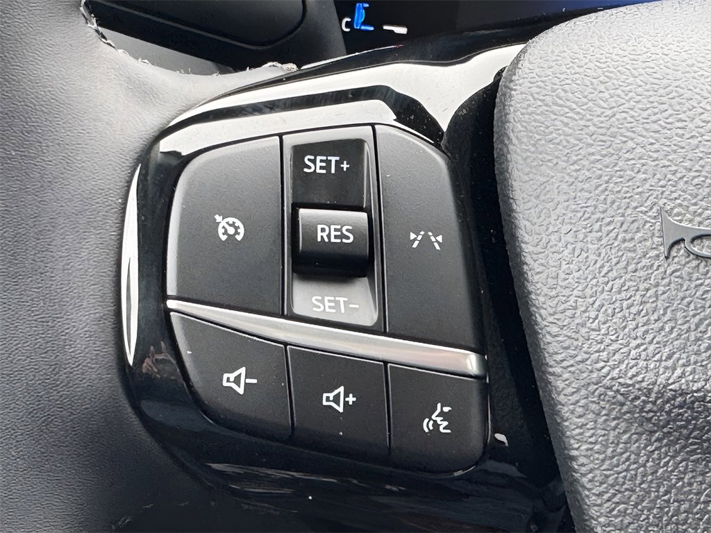 New 2025 Ford Escape Active w/ Cold Weather Package image 15