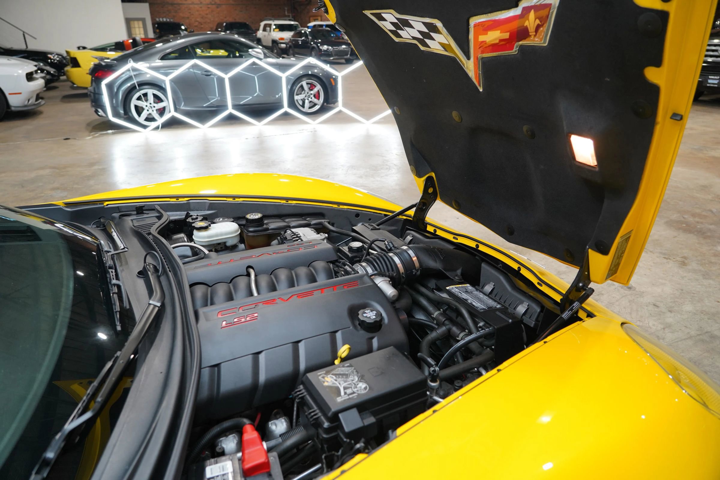 Used 2006 Chevrolet Corvette Coupe w/ Preferred Equipment Group image 35