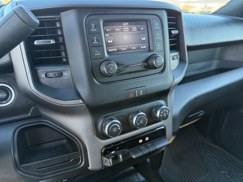 Used 2024 RAM 3500 Tradesman w/ Chrome Appearance Group image 15