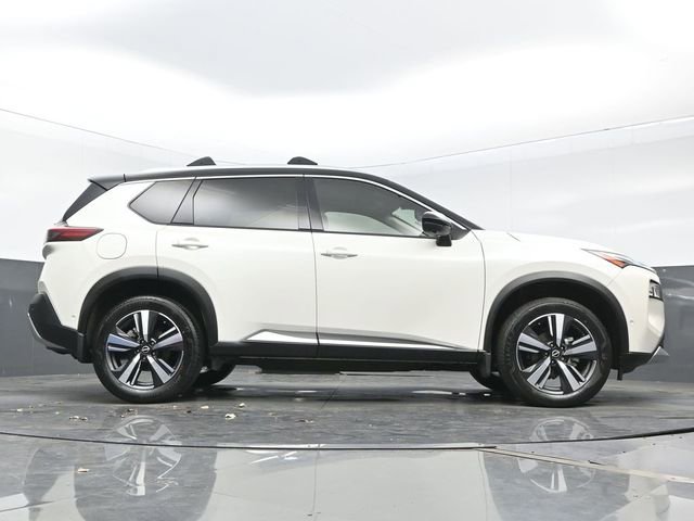 Used 2023 Nissan Rogue Platinum image 26