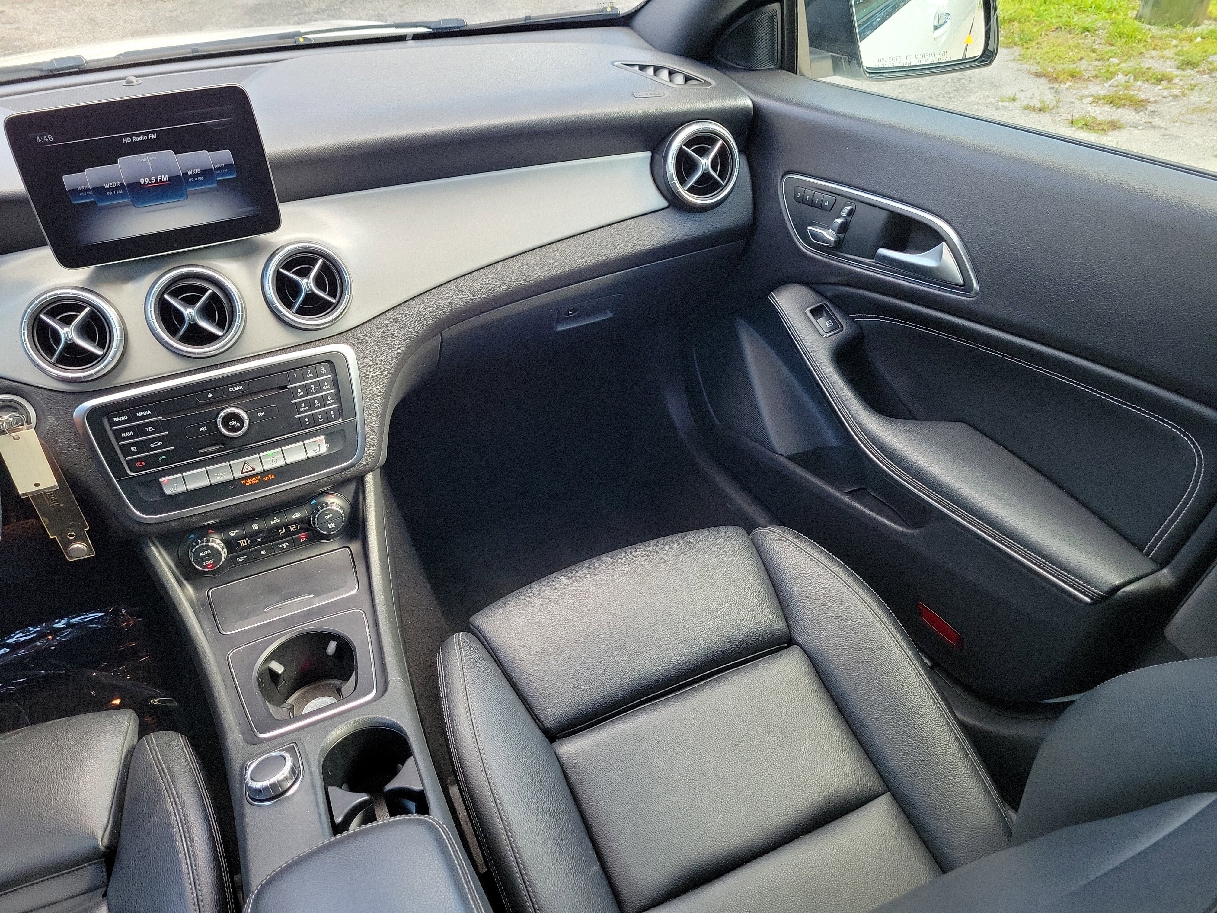 Used 2019 Mercedes-Benz CLA 250 image 11