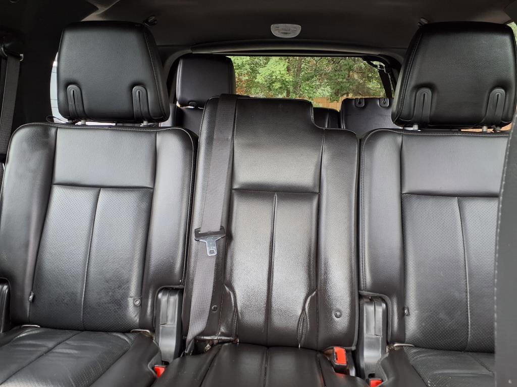 Used 2013 Ford Expedition Limited image 18