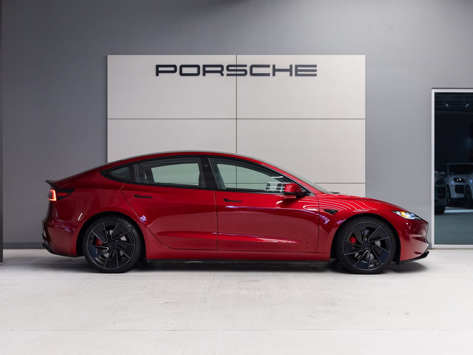 Used 2024 Tesla Model 3 Performance AWD/4WD image 8