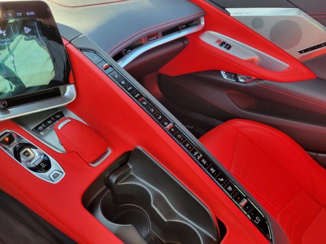 Used 2024 Chevrolet Corvette Z06 RWD image 28