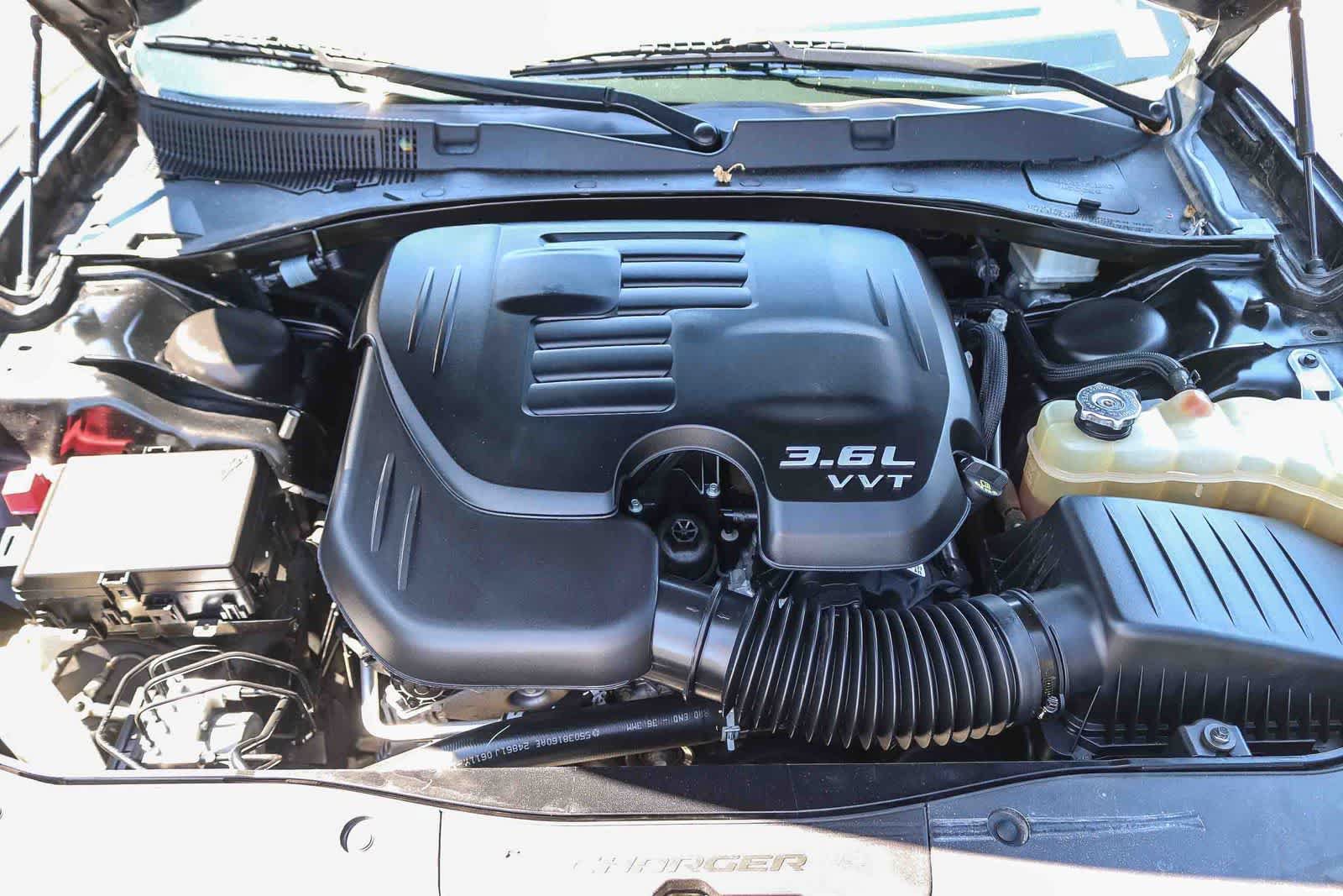 Used 2021 Dodge Charger SXT w/ Blacktop Package RWD image 22