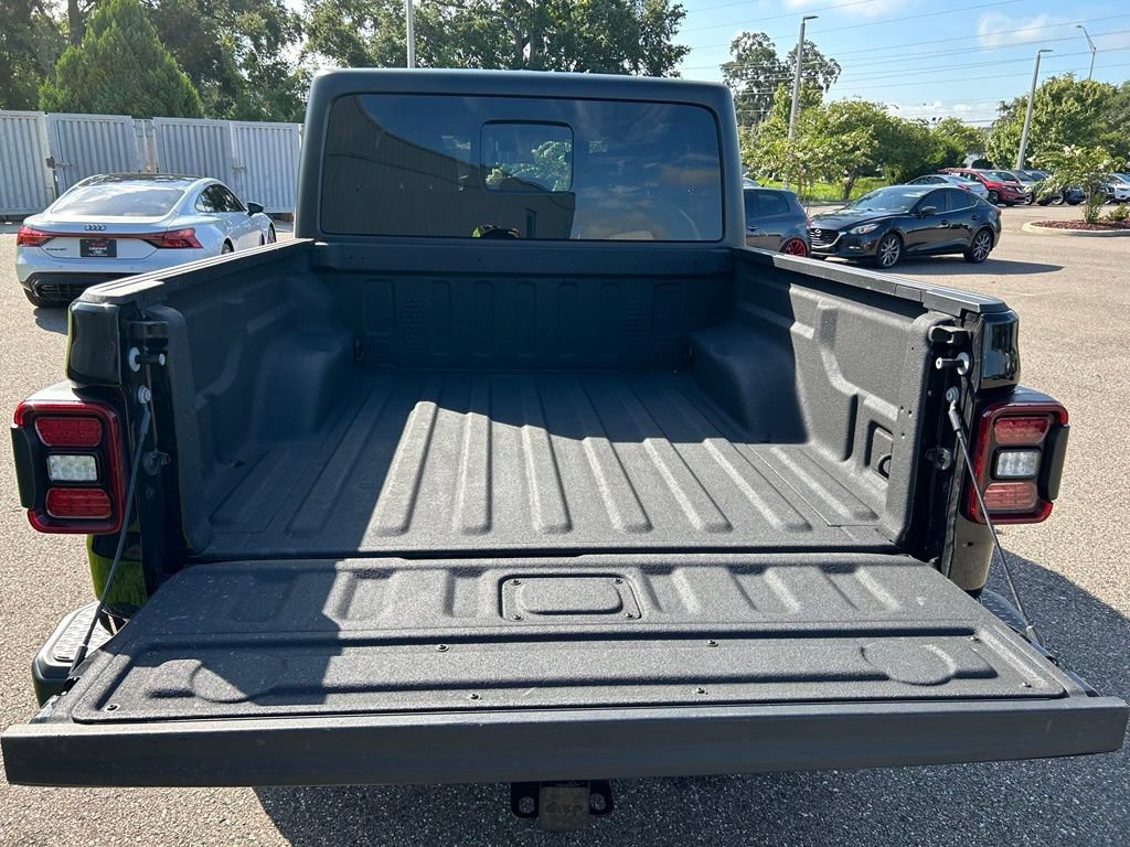 Used 2024 Jeep Gladiator Sport AWD/4WD image 44
