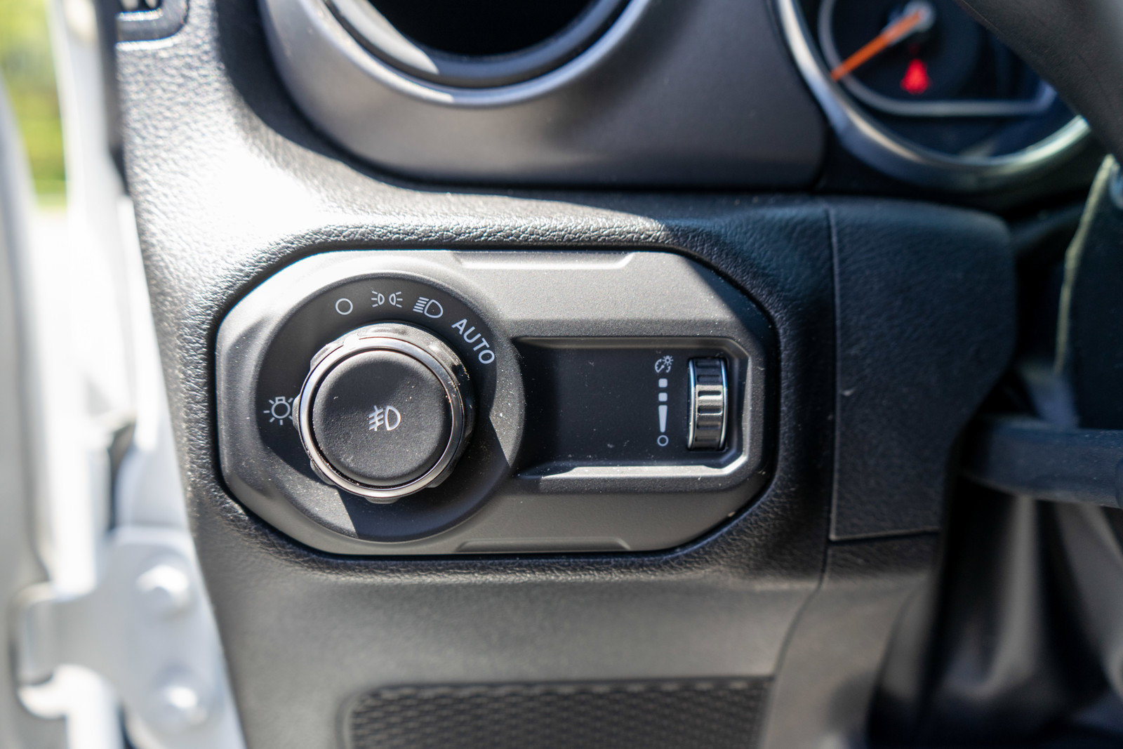 Used 2023 Jeep Wrangler Unlimited Sport AWD/4WD image 15