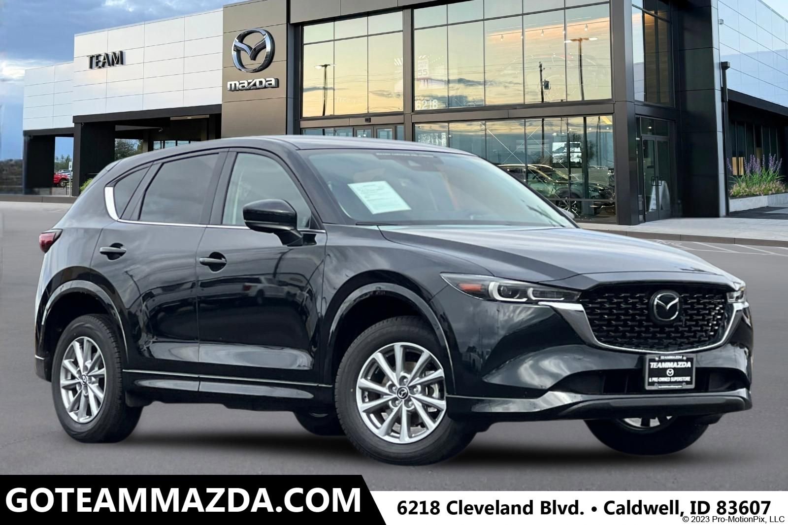 Certified 2025 MAZDA CX-5 AWD 2.5 S w/ Select Package image 1