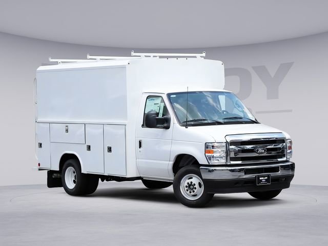 New 2026 Ford E-350 and Econoline 350 Super Duty w/ Power Equipment Group image 1
