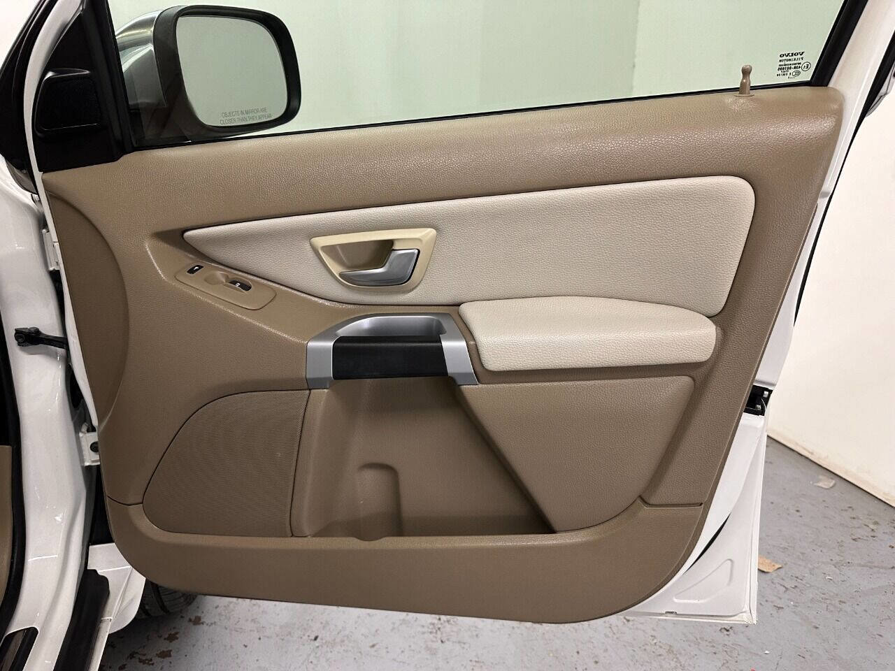 Used 2013 Volvo XC90 3.2 image 21