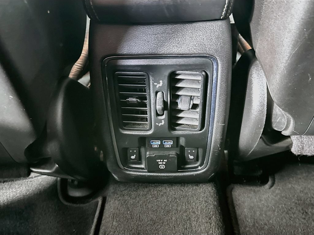 Used 2015 Jeep Grand Cherokee Limited RWD image 22