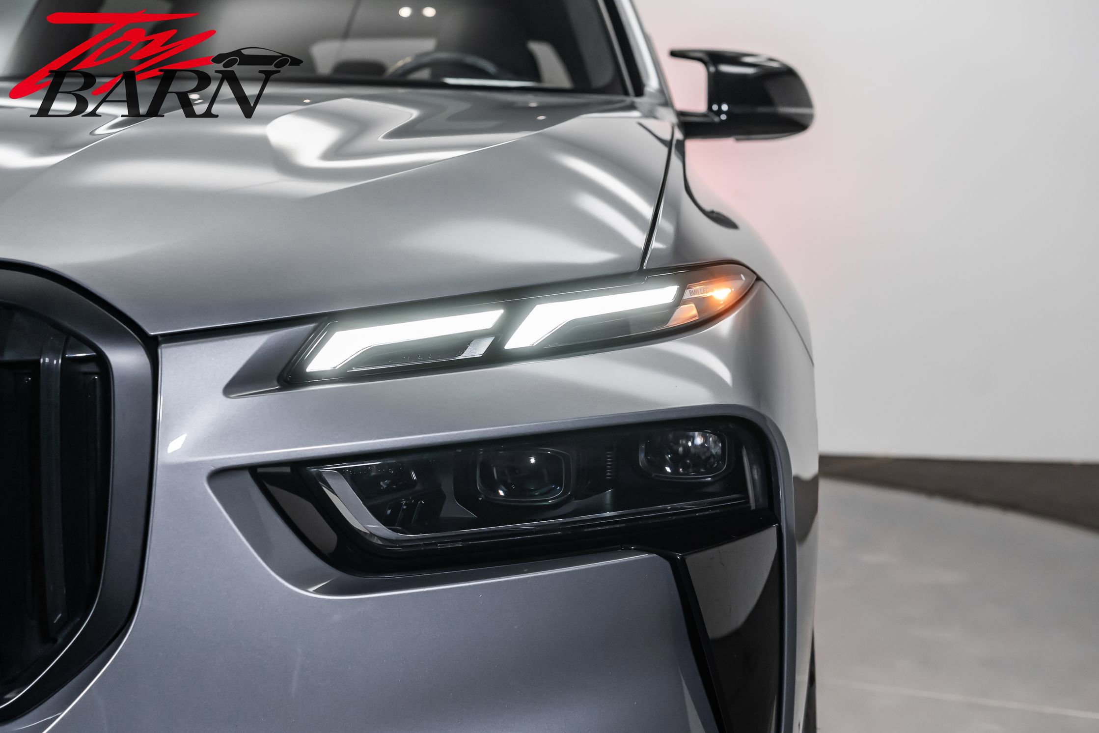 Used 2024 BMW X7 M60i image 11