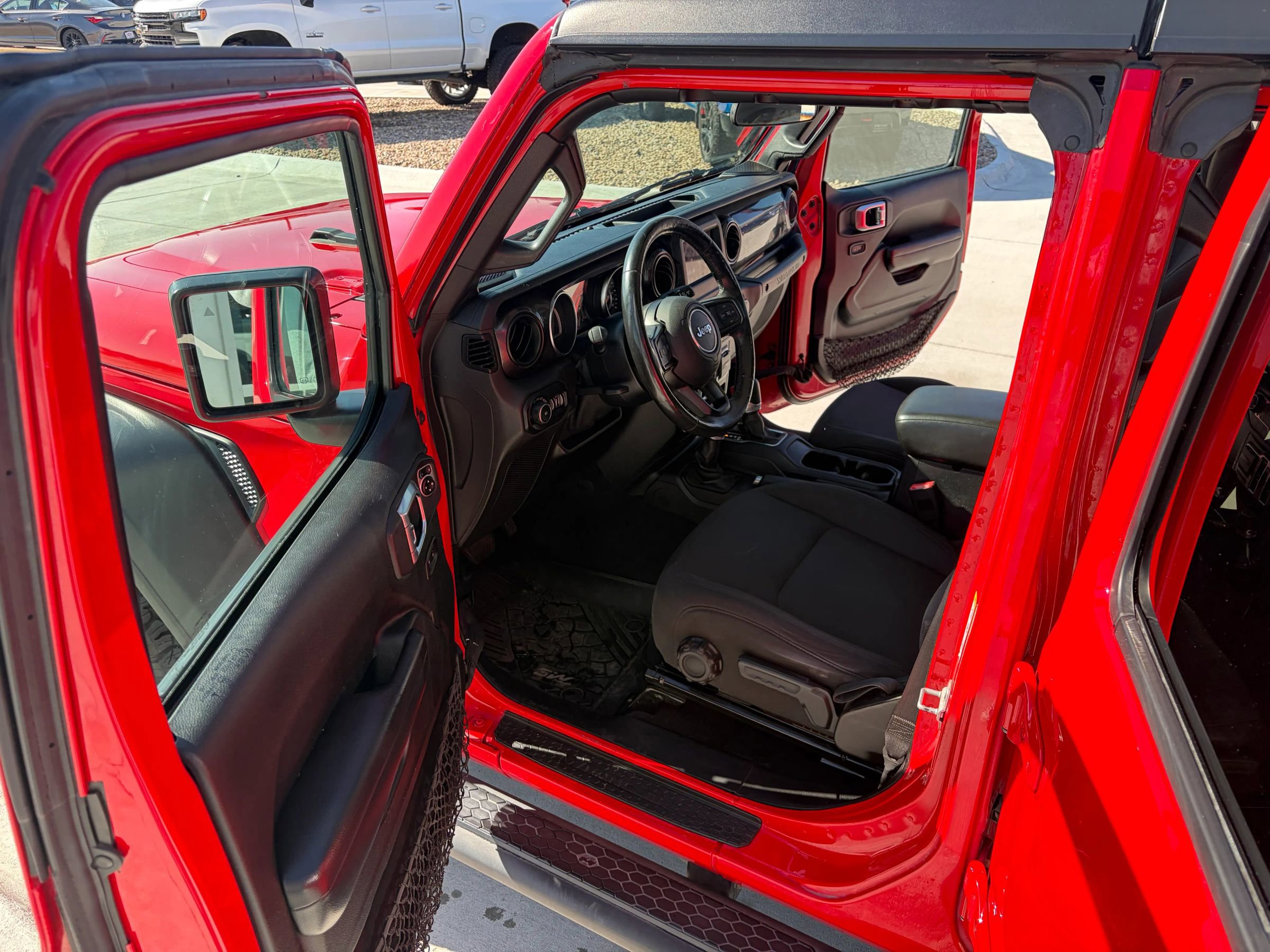 Used 2019 Jeep Wrangler Unlimited Sport image 12