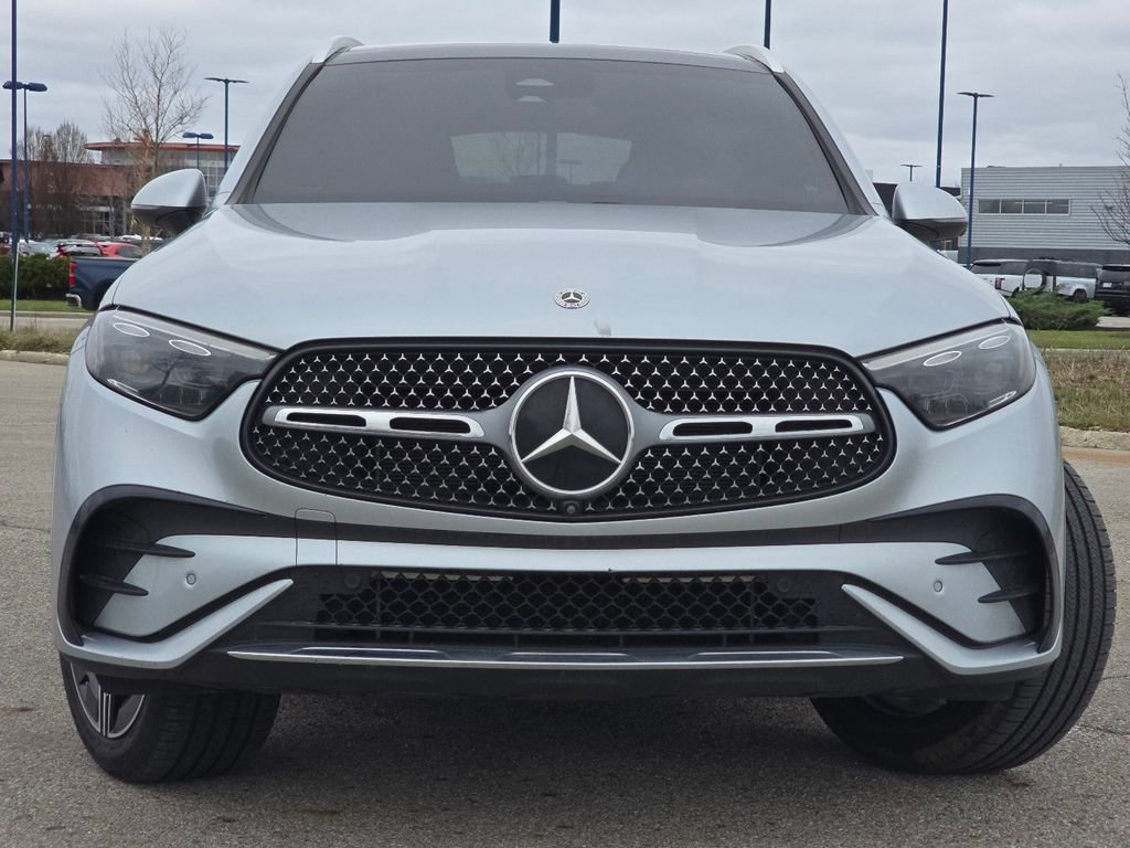 Used 2023 Mercedes-Benz GLC 300 4MATIC image 11