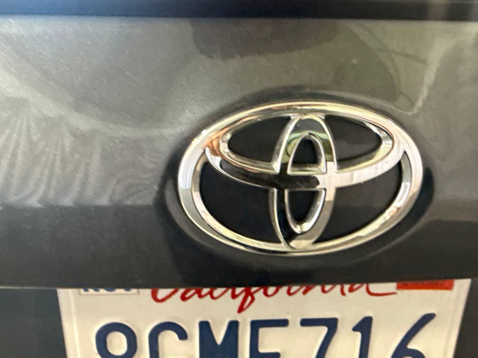 Used 2019 Toyota Corolla SE FWD image 14