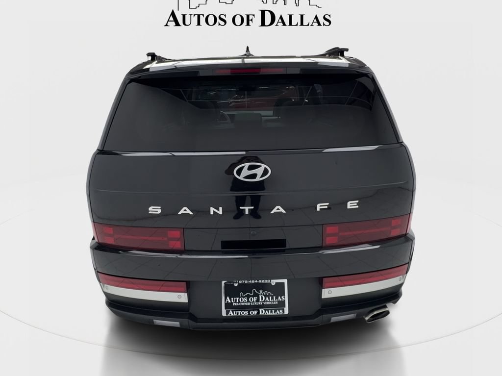 Used 2025 Hyundai Santa Fe Limited FWD image 9