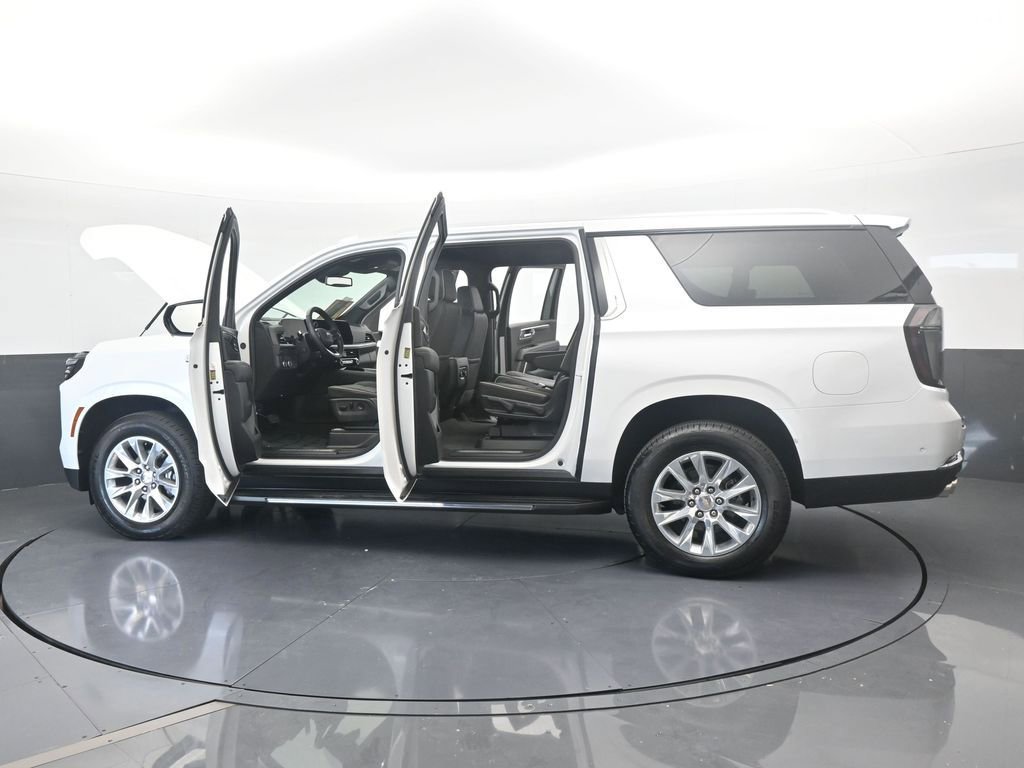 New 2025 Chevrolet Suburban Premier image 87