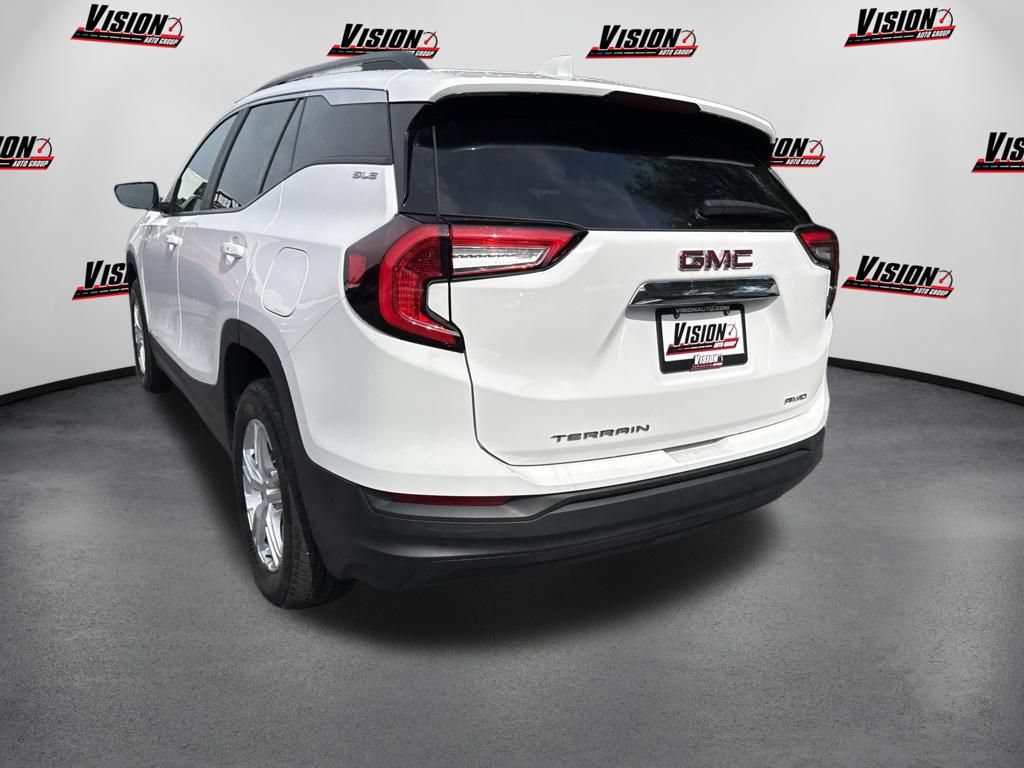 Used 2023 GMC Terrain SLE w/ Driver Convenience Package AWD/4WD image 7