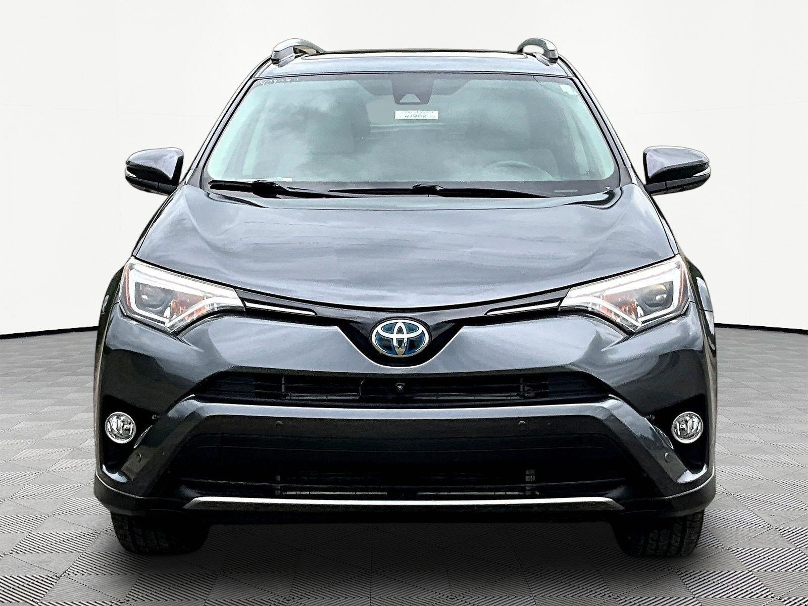 Used 2017 Toyota RAV4 Limited w/ Advanced Technology Package AWD/4WD image 9