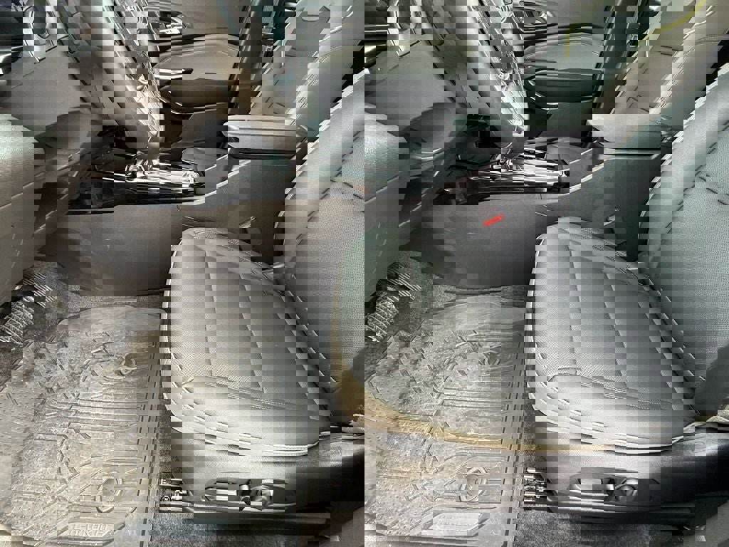 Used 2024 Chevrolet Trax ACTIV w/ Sunroof Package image 12